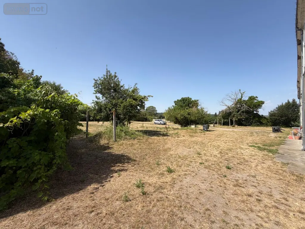 Immeuble de rapport a vendre Chinon 37500 Indre-et-Loire 37 500 m2 15 pièces 399200 euros 37049-142 003
