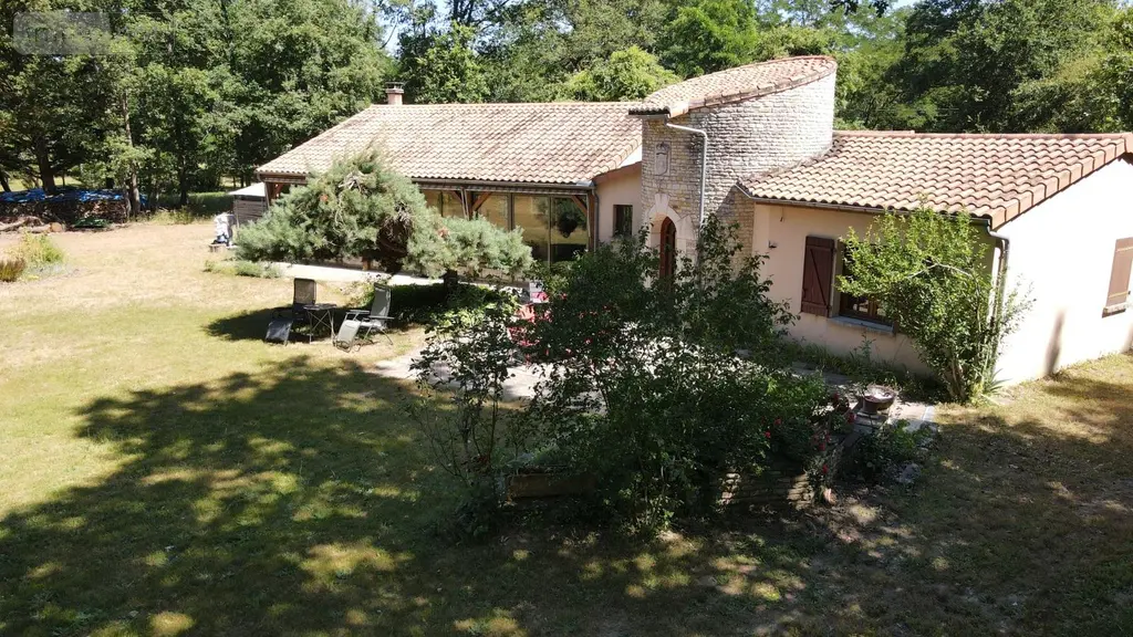 Maison a vendre Verrue 86420 Vienne 86 196 m2 4 pièces 217200 euros 37049-143 021