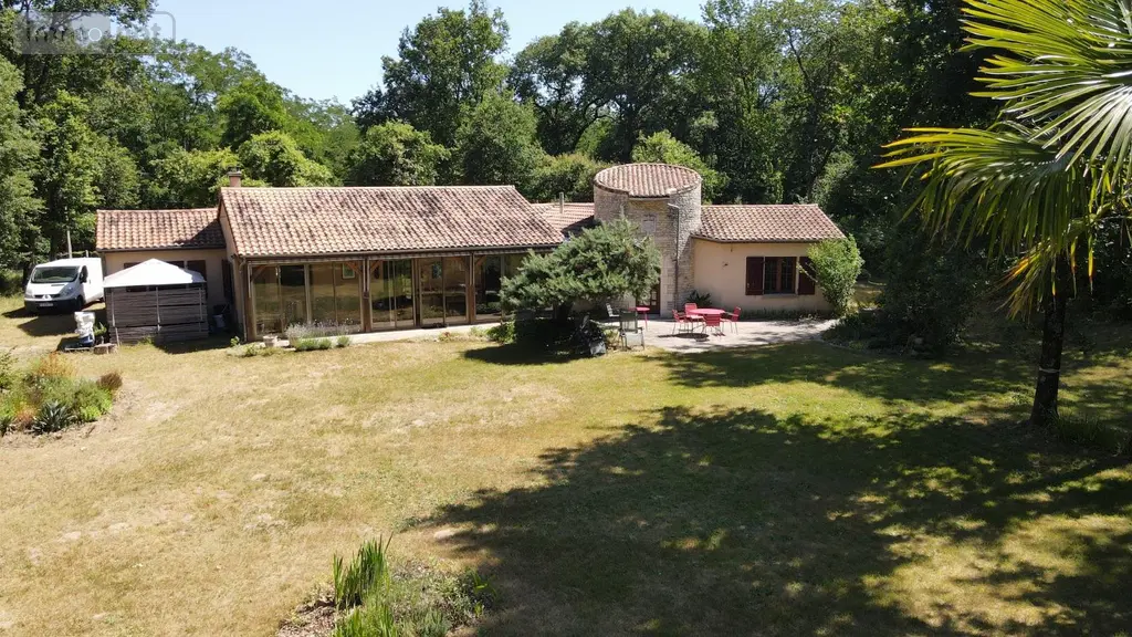 Maison a vendre Verrue 86420 Vienne 86 196 m2 4 pièces 217200 euros 37049-143 022