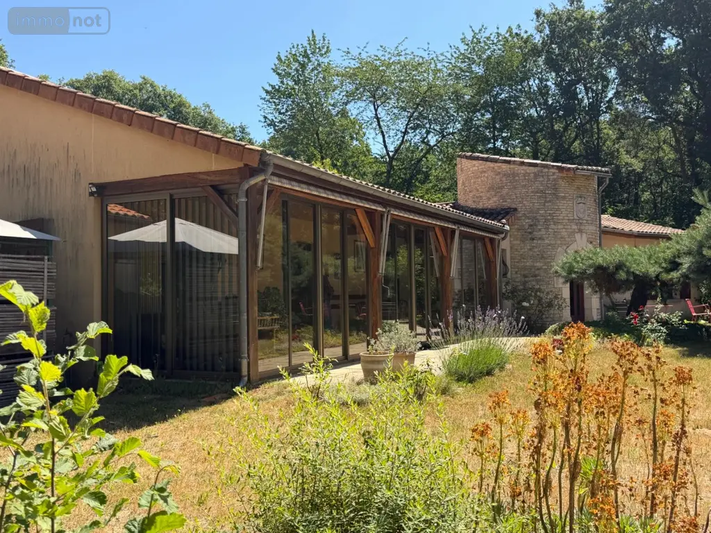 Maison a vendre Verrue 86420 Vienne 86 196 m2 4 pièces 217200 euros 37049-143 028