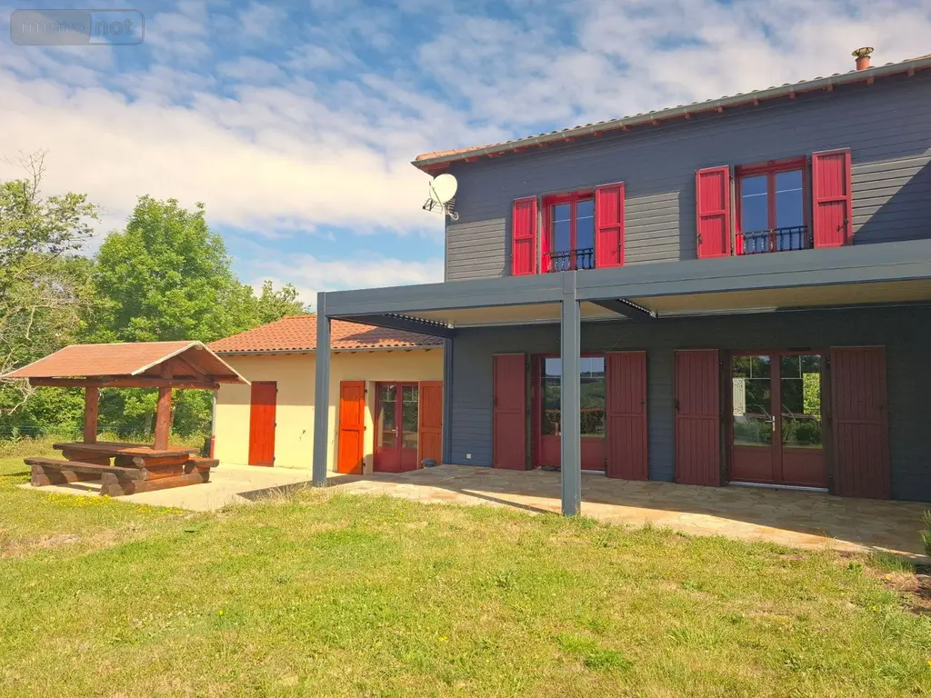 Maison a vendre Auzelles 63590 Puy-de-Dôme 63 144 m2 8 pièces 399000 euros 2026-83-2026182 015
