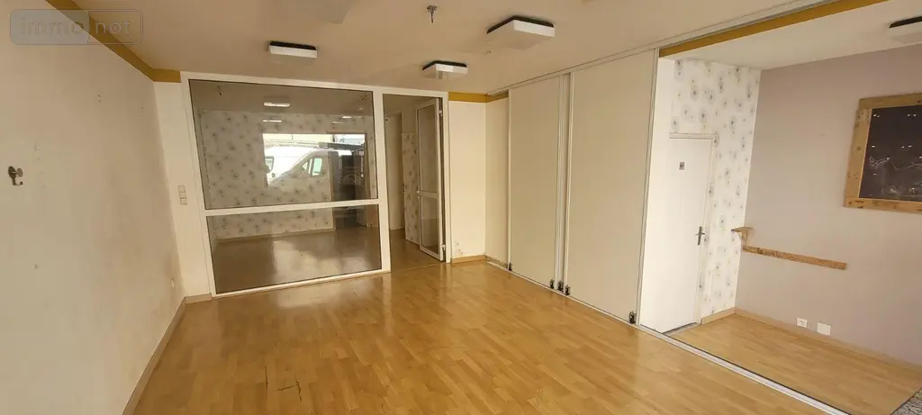 Fonds et murs commerciaux a vendre Châteaulin 29150 Finistère 29 59 m2 2 pièces 68900 euros 3280-20 001