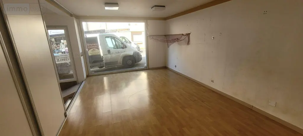 Fonds et murs commerciaux a vendre Châteaulin 29150 Finistère 29 59 m2 2 pièces 68900 euros 3280-20 002