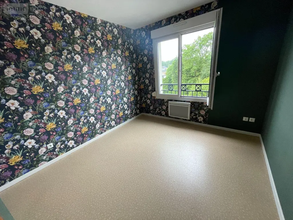 Location appartement Saint-Pol-sur-Ternoise 62130 Pas-de-Calais 62 69 m2 3 pièces 610 euros 2481 005