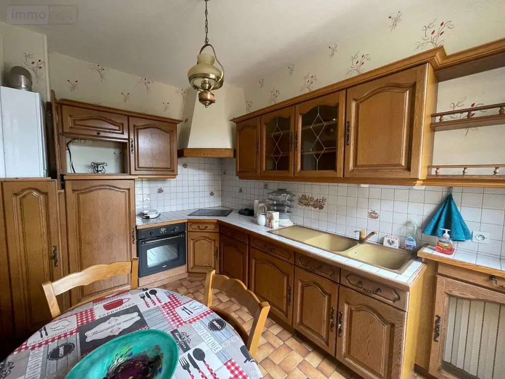 Maison a vendre Nogent-le-Rotrou 28400 Eure-et-Loir 28 102 m2 7 pièces 169600 euros 11247/283 002