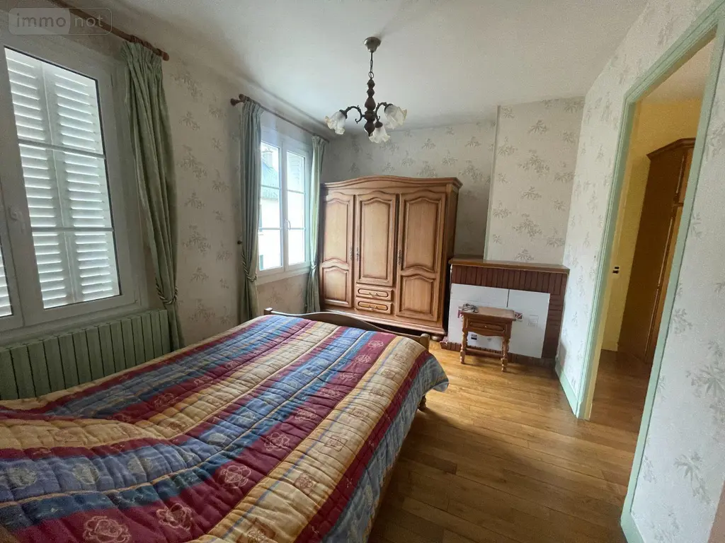Maison a vendre Nogent-le-Rotrou 28400 Eure-et-Loir 28 102 m2 7 pièces 169600 euros 11247/283 006