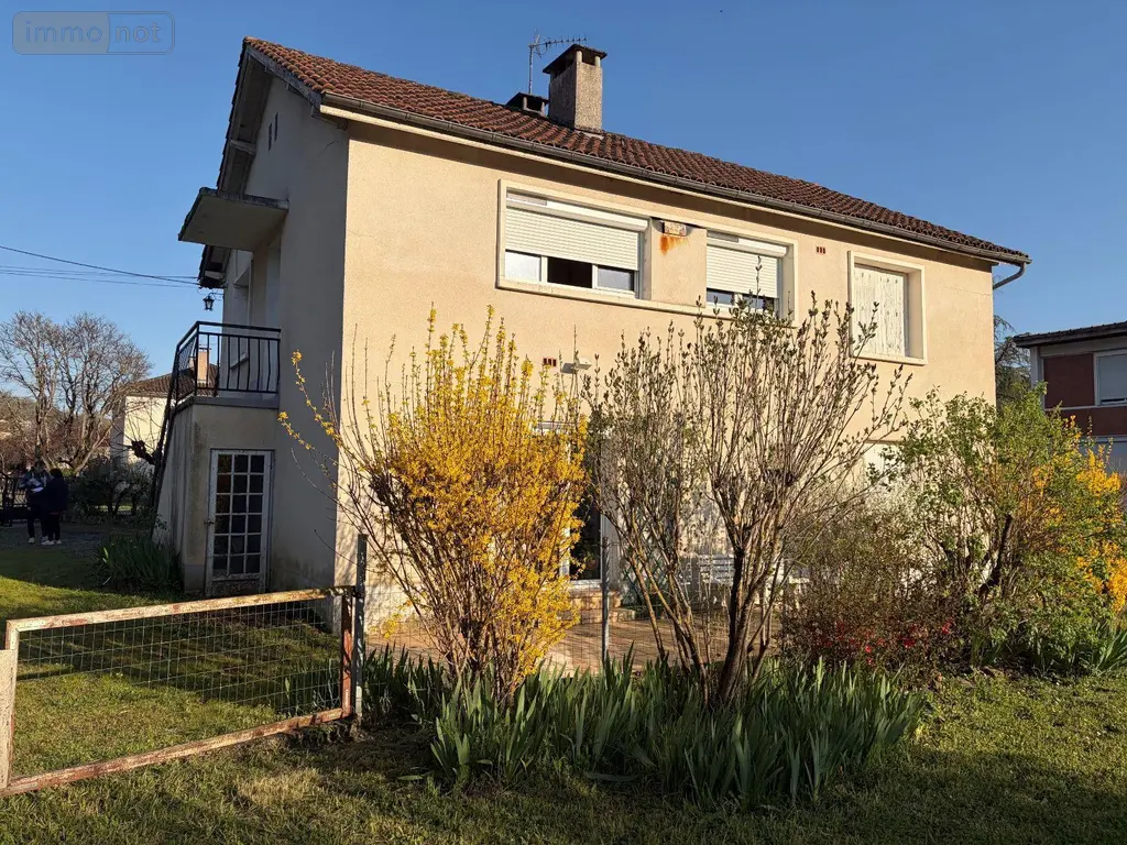 Maison a vendre Cajarc 46160 Lot 46 100 m2 4 pièces 168280 euros CA/658 003