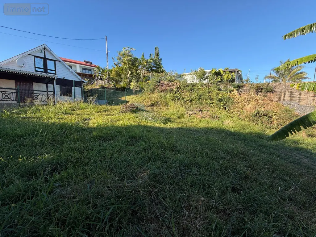 Terrain a batir a vendre La Possession 97419 La Réunion 974 213000 euros 97405/306 004