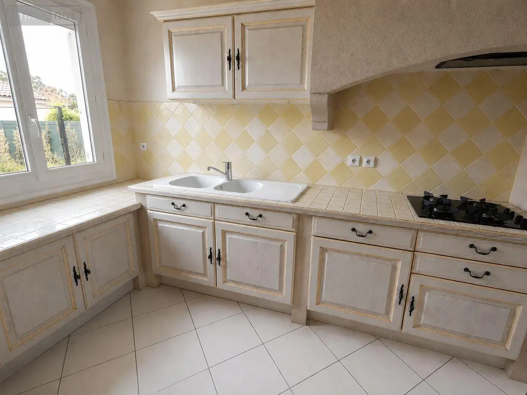 Maison a vendre Étival-lès-le-Mans 72700 Sarthe 72 102 m2 7 pièces 210000 euros PB-1868 002