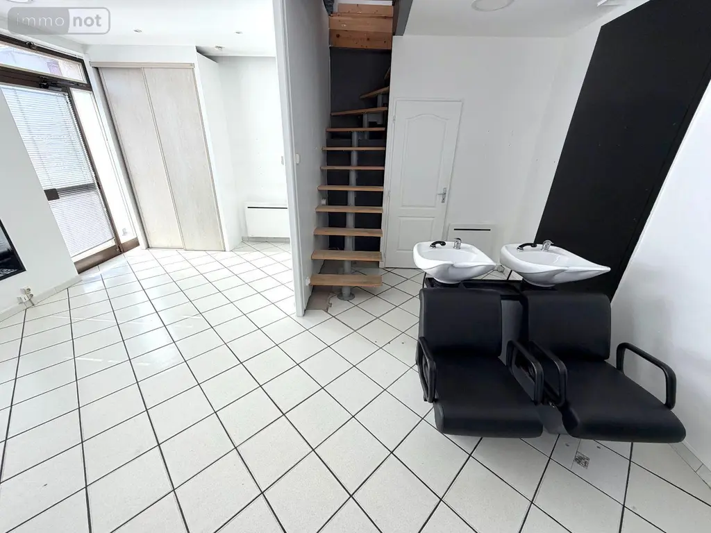 Fonds et murs commerciaux a vendre Dolomieu 38110 Isère 38 55 m2 2 pièces 99000 euros 73007-228 006