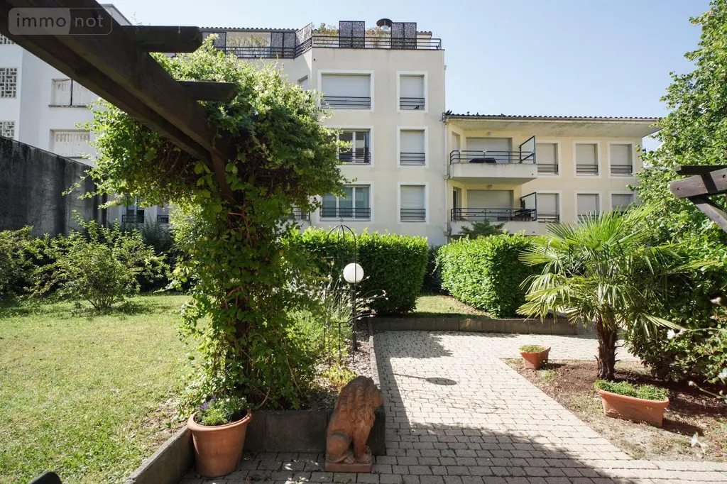 Appartement a vendre Lyon 3e Arrondissement 69003 Rhône 69 55 m2 3 pièces 300000 euros 13779/1004 010