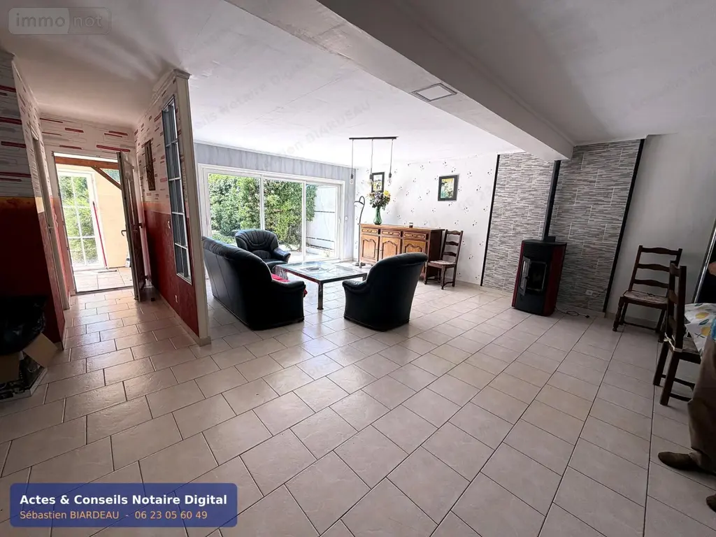 Maison a vendre Cinais 37500 Indre-et-Loire 37 212 m2 251900 euros 37049-147 006