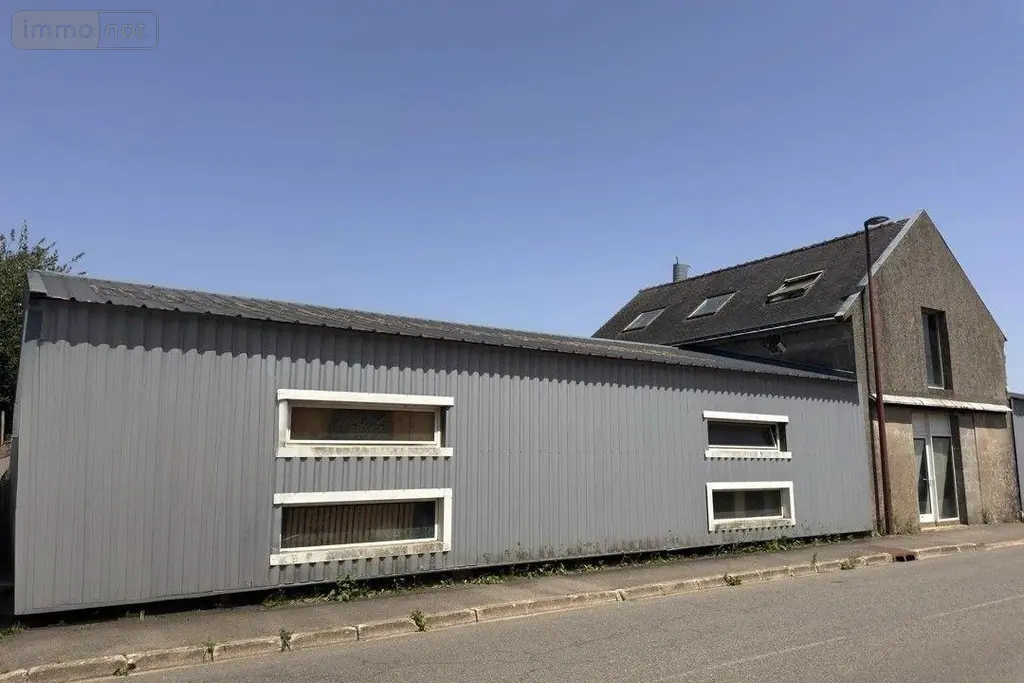 Fonds et murs commerciaux a vendre Clohars-Carnoët 29360 Finistère 29 250 m2 291200 euros MCC504 002