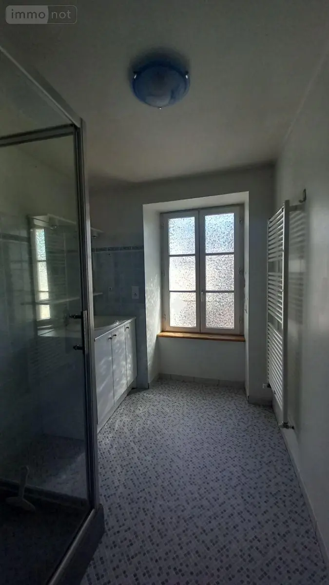 Maison a vendre Murat 15300 Cantal 15 73 m2 90400 euros FG/2559 008