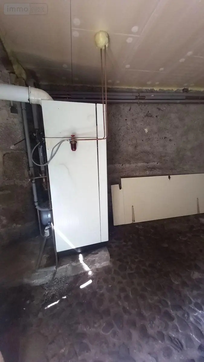 Maison a vendre Murat 15300 Cantal 15 73 m2 90400 euros FG/2559 016