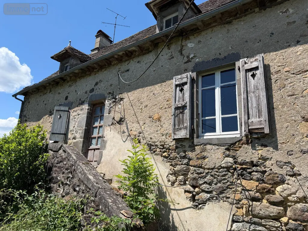 Maison a vendre Chalvignac 15200 Cantal 15 6 pièces 68900 euros 15060/1276 004