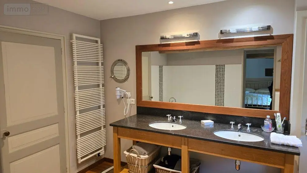 Propriete a vendre La Mothe-Saint-Héray 79800 Deux-Sèvres 79 175 m2 5 pièces 394500 euros 13026 023