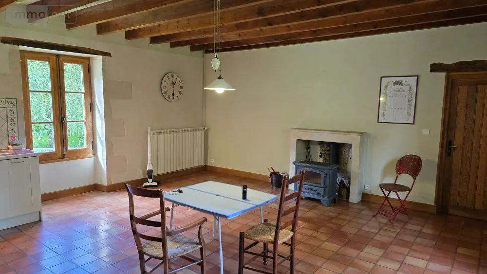 Propriete a vendre La Mothe-Saint-Héray 79800 Deux-Sèvres 79 175 m2 5 pièces 394500 euros 13026 008