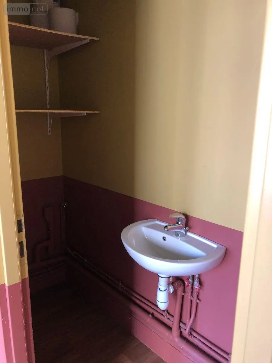 Location fonds et murs commerciaux Chalon-sur-Saône 71100 Saône-et-Loire 71 31 m2 660 euros 13783/585 009