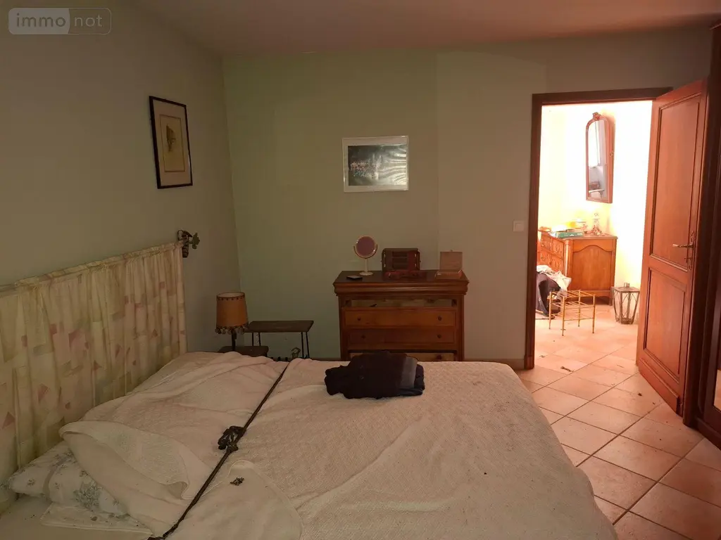 Maison a vendre Queyssac 24140 Dordogne 24 137 m2 4 pièces 270675 euros 18113/183 006