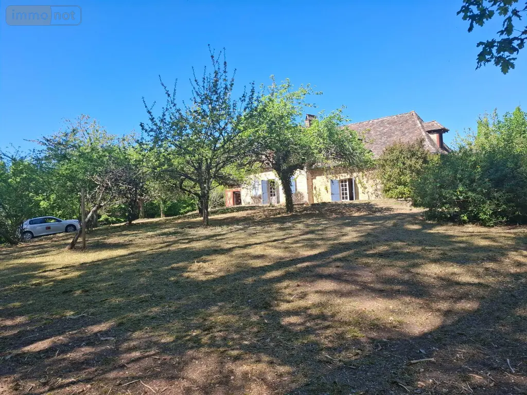 Maison a vendre Queyssac 24140 Dordogne 24 137 m2 4 pièces 270675 euros 18113/183 004