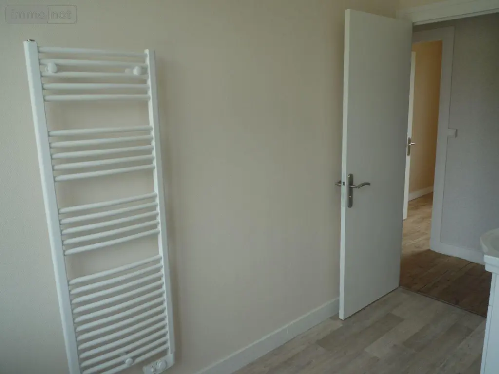 Immeuble de rapport a vendre Lalinde 24150 Dordogne 24 243 m2 12 pièces 299900 euros 18113/185 011
