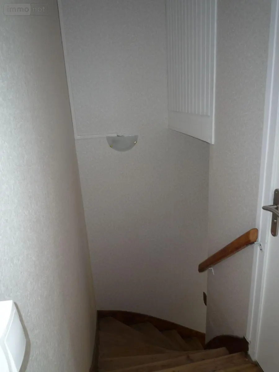 Immeuble de rapport a vendre Lalinde 24150 Dordogne 24 243 m2 12 pièces 299900 euros 18113/185 018