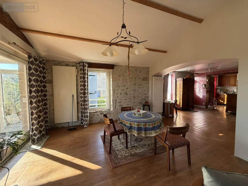 Maison a vendre Omps 15290 Cantal 15 166 m2 5 pièces 275600 euros 15061-67 011