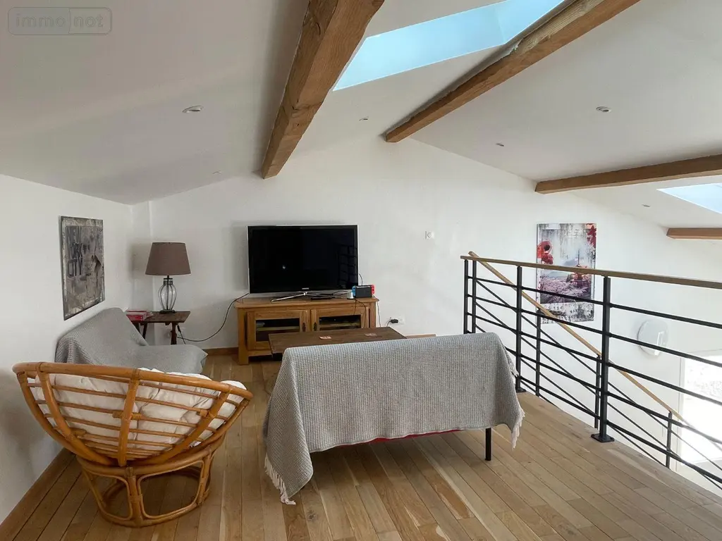 Maison a vendre Saint-Médard-de-Guizières 33230 Gironde 33 212 m2 349800 euros 33204/15 004