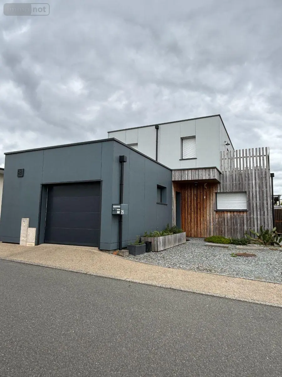 Maison a vendre Fougères 35300 Ille-et-Vilaine 35 110 m2 4 pièces 301480 euros 1376 001
