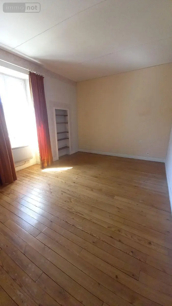 Maison a vendre Vic-sur-Cère 15800 Cantal 15 250 m2 12 pièces 168700 euros MG/2562 007