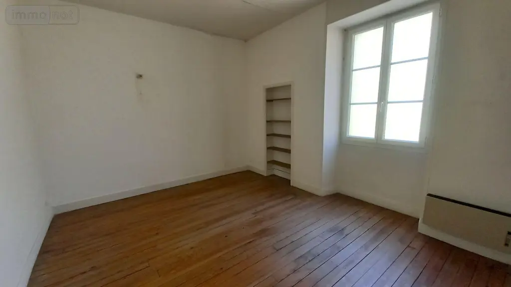 Maison a vendre Vic-sur-Cère 15800 Cantal 15 250 m2 12 pièces 168700 euros MG/2562 008