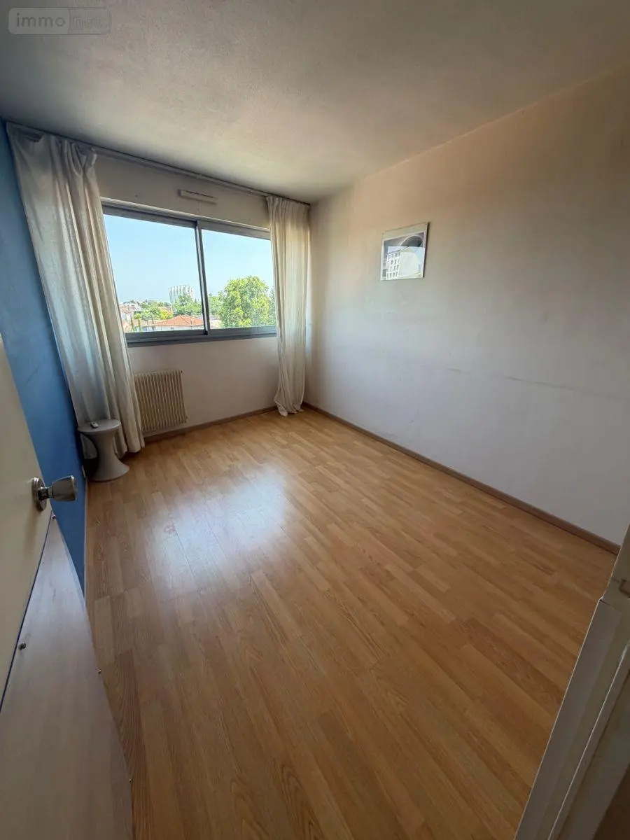 Appartement a vendre Bordeaux 33200 Gironde 33 104 m2 5 pièces 330750 euros 33145/APPT/1890 004