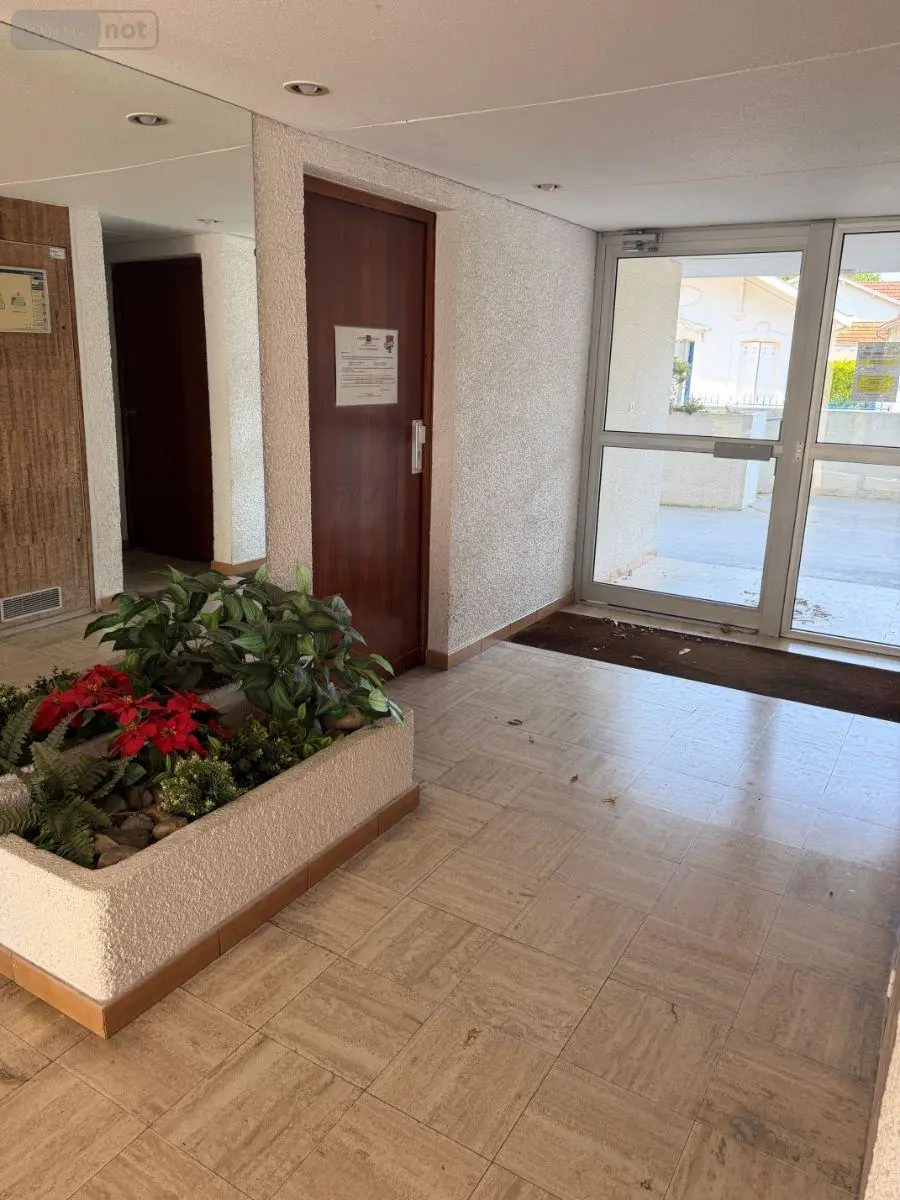 Appartement a vendre Bordeaux 33200 Gironde 33 104 m2 5 pièces 330750 euros 33145/APPT/1890 015