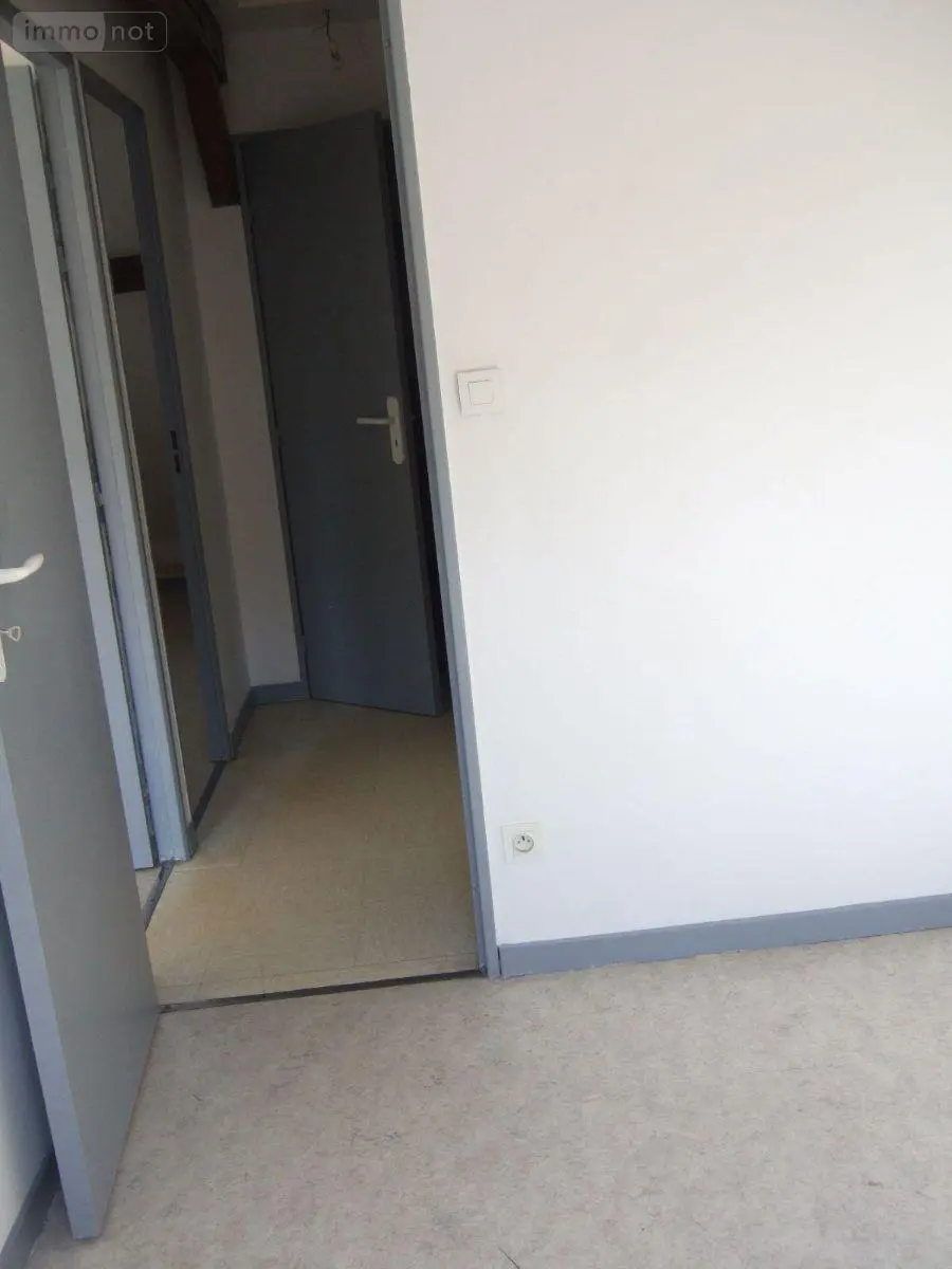 Location appartement Hesdin-la-Forêt 62140 Pas-de-Calais 62 77 m2 3 pièces 522 euros 083/2156 008