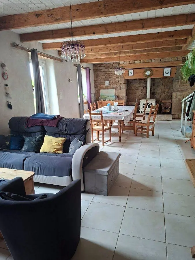 Maison a vendre Locunolé 29310 Finistère 29 155 m2 280530 euros 29114-192 005