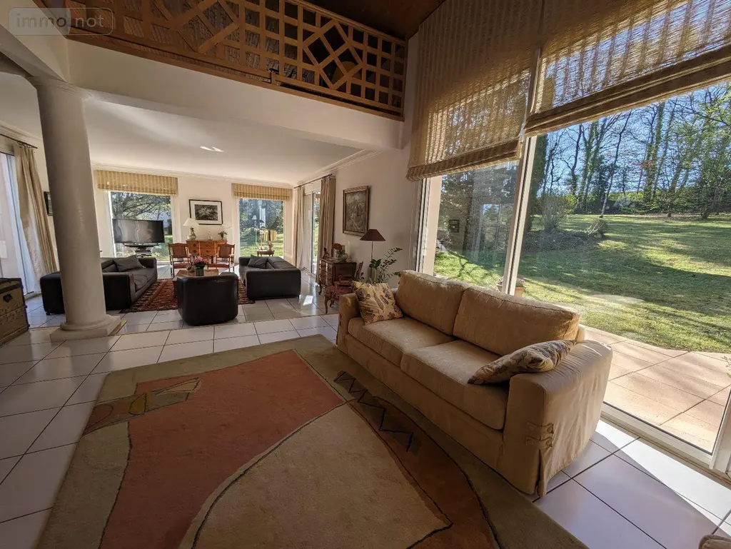 Maison a vendre Les Herbiers 85500 Vendée 85 254 m2 9 pièces 545000 euros 85013-1090086 003