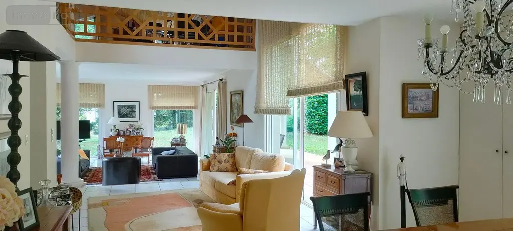Maison a vendre Les Herbiers 85500 Vendée 85 254 m2 9 pièces 545000 euros 85013-1090086 005