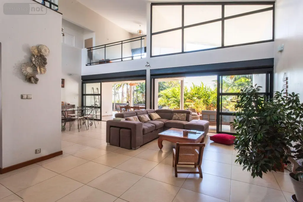 Maison a vendre Saint-Benoît 97437 La Réunion 974 247 m2 7 pièces 570000 euros 97404/30 002