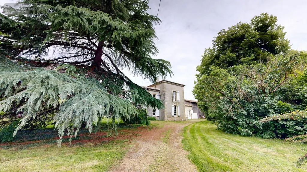 Maison a vendre Langon 33210 Gironde 33 216 m2 9 pièces 390000 euros 33062-39 002
