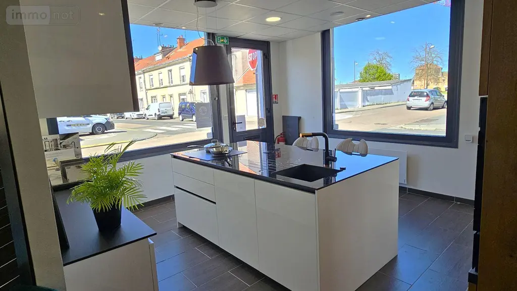Immeuble de rapport a vendre Vitry-le-François 51300 Marne 51 195 m2 275000 euros 51081/981 013