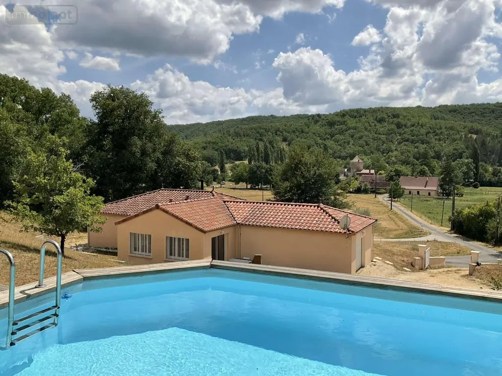 Maison a vendre Gourdon 46300 Lot 46 121 m2 5 pièces 234300 euros 46041/458 005