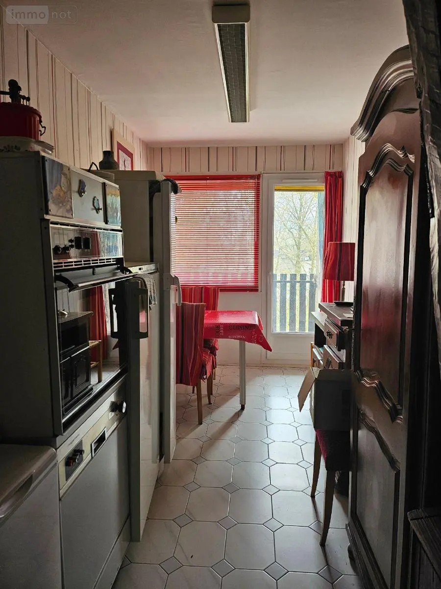 Appartement a vendre Bourges 18000 Cher 18 76 m2 4 pièces 117620 euros LA/74 004