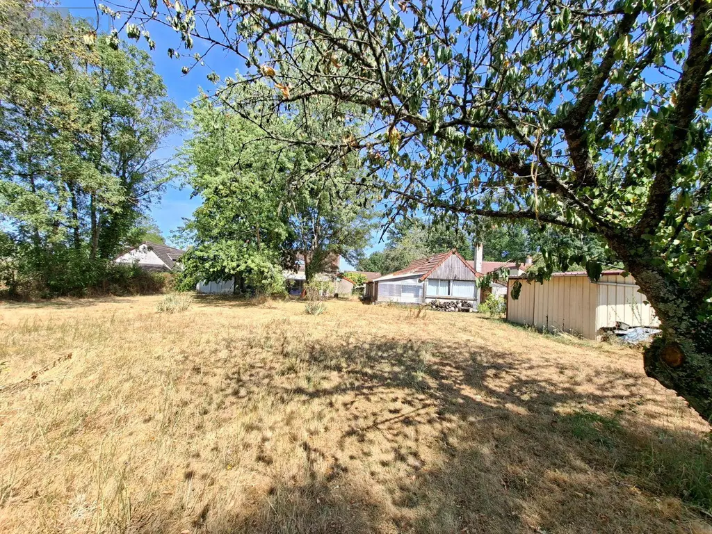 Maison a vendre Isle-et-Bardais 03360 Allier 03 151 m2 8 pièces 169300 euros 260111 030