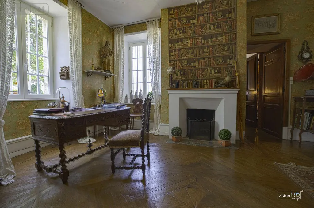 Propriete a vendre Raulhac 15800 Cantal 15 500 m2 16 pièces 860000 euros 15061-79 004
