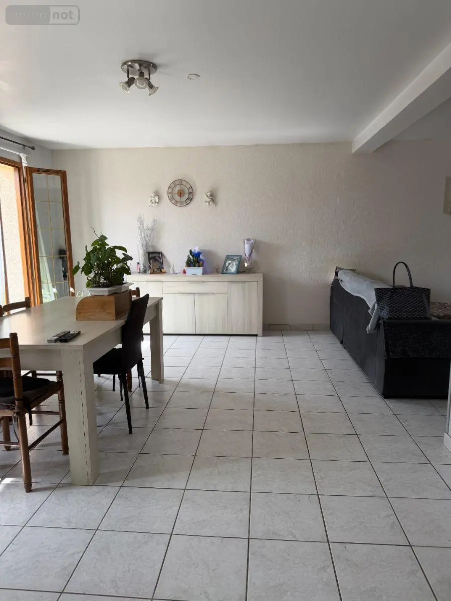 Maison a vendre Saint-Julien-les-Villas 10800 Aube 10 114 m2 6 pièces 240000 euros 10376-1272 012