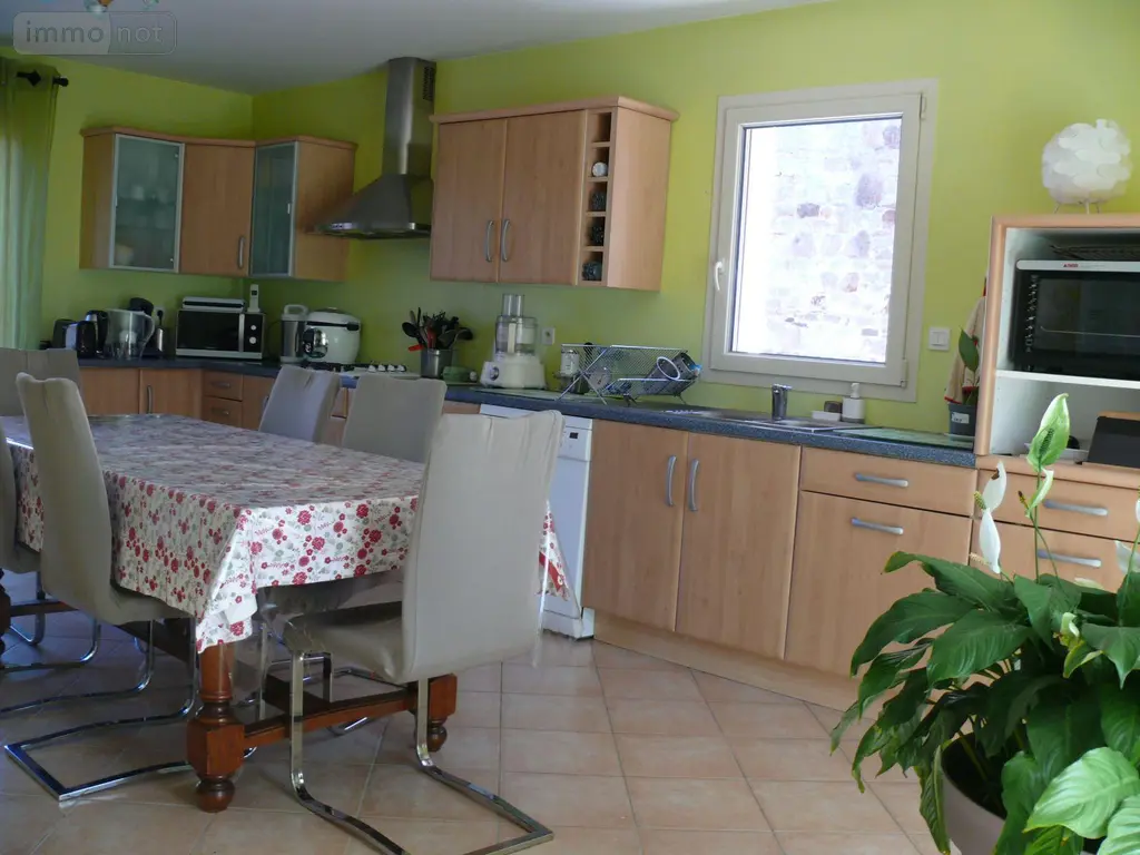Maison a vendre Dol-de-Bretagne 35120 Ille-et-Vilaine 35 147 m2 8 pièces 461661 euros 037/989 004