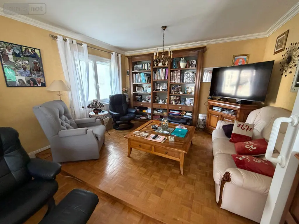Maison a vendre Aurillac 15000 Cantal 15 110 m2 5 pièces 265000 euros 15061-81 014