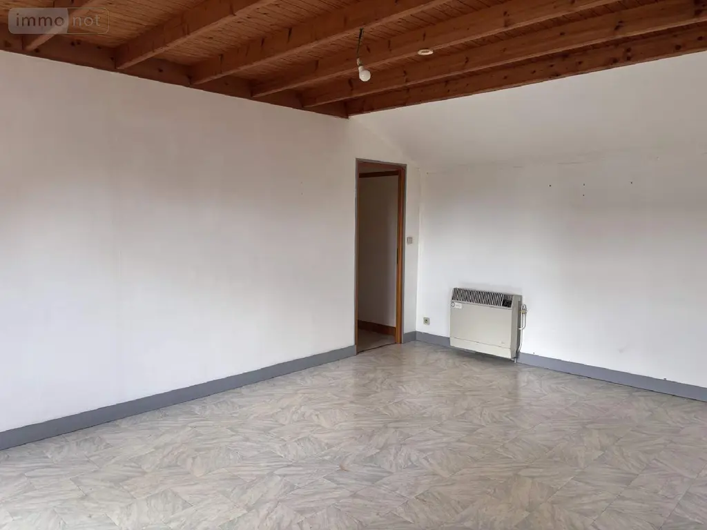 Propriete a vendre Crécy-en-Ponthieu 80150 Somme 80 134 m2 7 pièces 271620 euros 113/1784 008