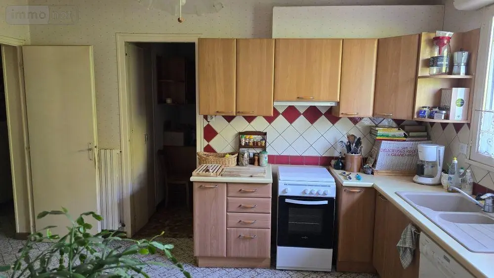 Maison a vendre Lezay 79120 Deux-Sèvres 79 162 m2 7 pièces 126700 euros 13547 007